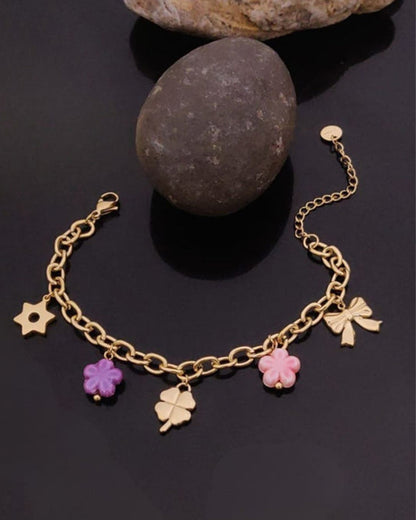 Beach style charm necklace